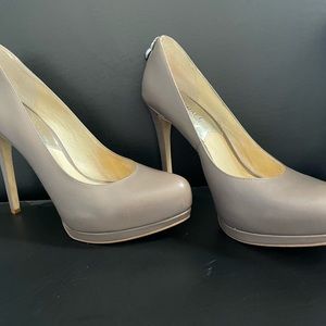 Michael Kors Taupe Pumps Size 7.5